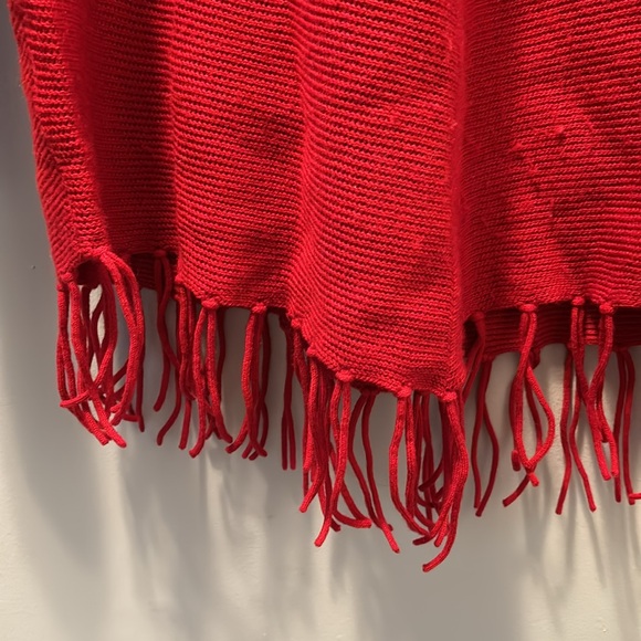 3/$5🌷 Women’s Verve Ami Red Knit Poncho 1X - Picture 2 of 7